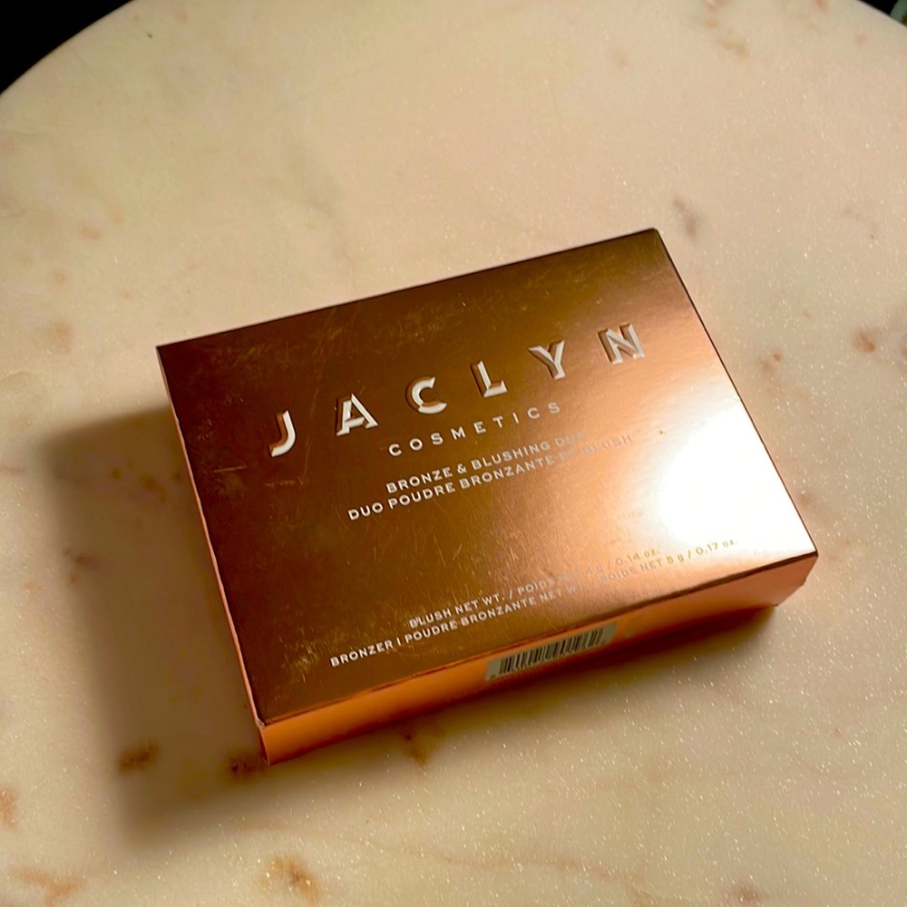 Jaclyn Cosmetics Bronze and Blushing Duo lilac love top tam NIB